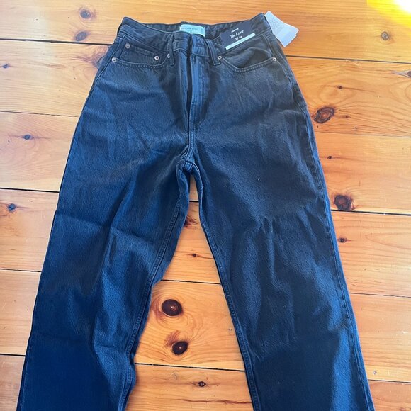 Abercrombie Curve Love High Rise Loose Jean - 27 - Picture 3 of 5
